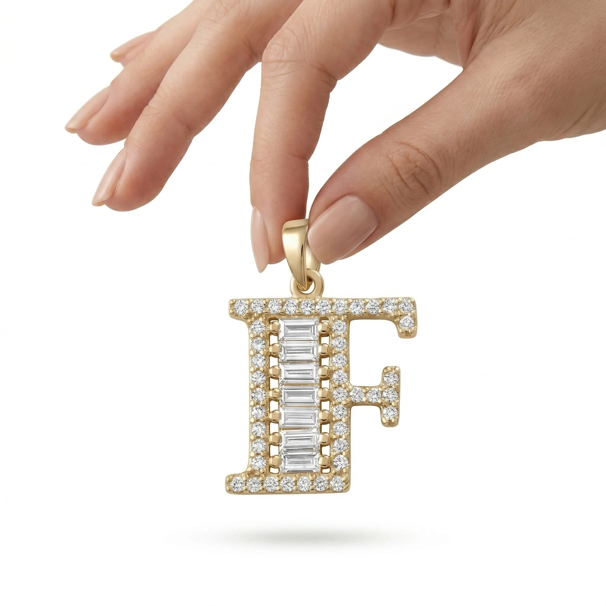 Buchstabenanhänger F aus 14 Karat Gold – Baguette-Steine 2